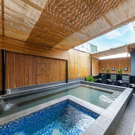 玲兰阿祖玛雅酒店 河内 外观 照片