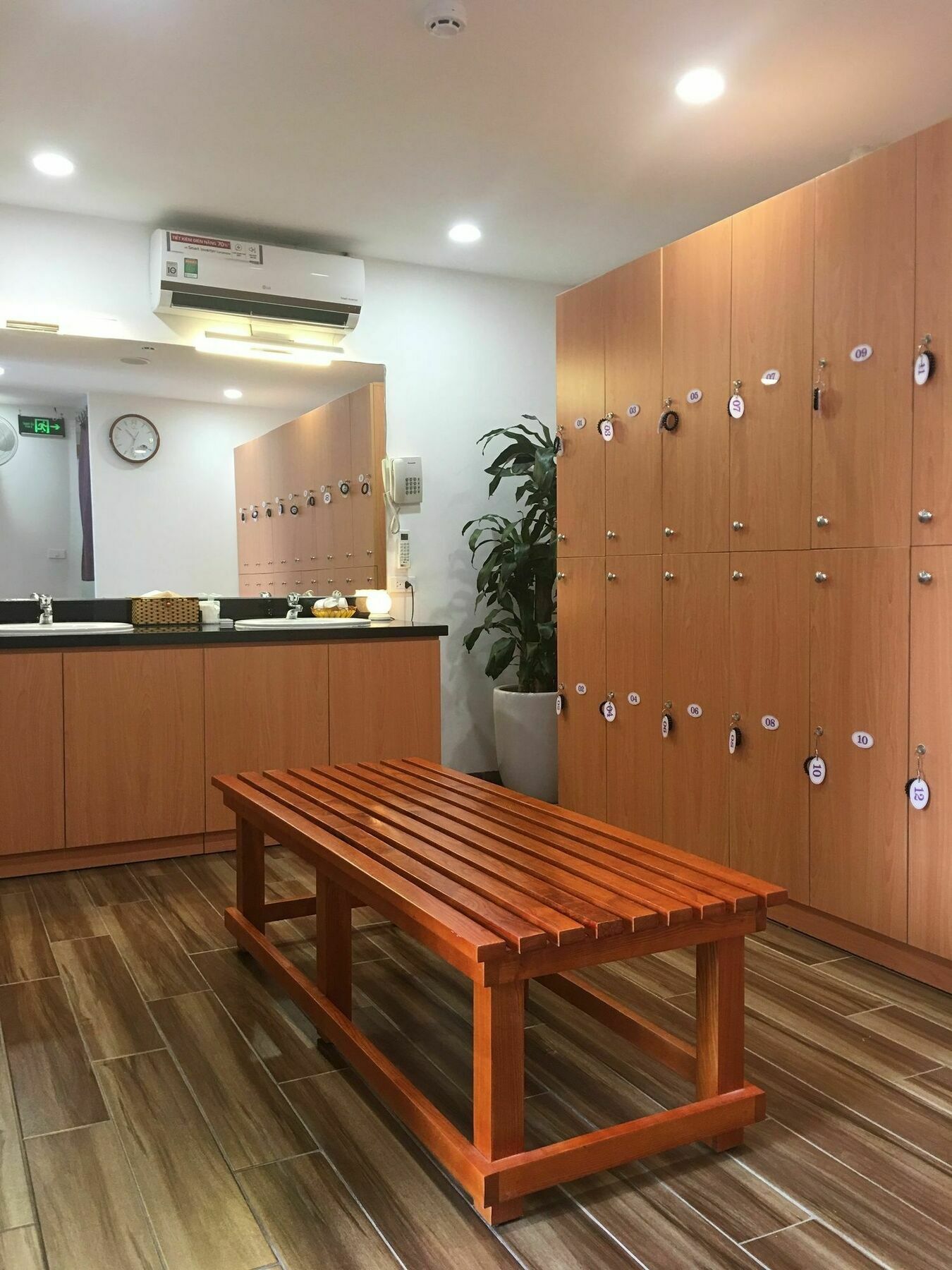 玲兰阿祖玛雅酒店 河内 外观 照片